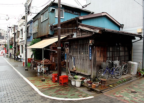 Old wooden house in Tsukada