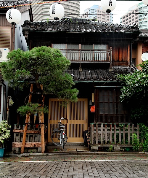 Old wooden house in Tsukada