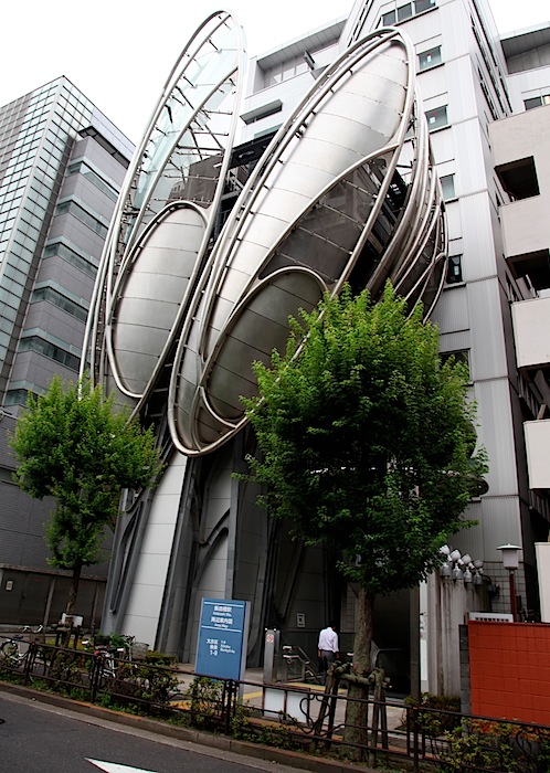 Lidabashi station entrance