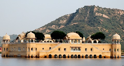 Water Palace (Jal Mahal)