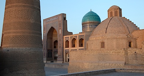 Kalon Minaret and nearby mosques