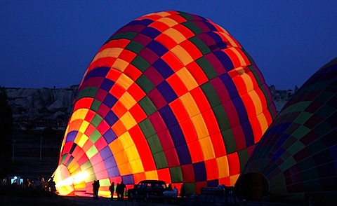 Balloon inflating