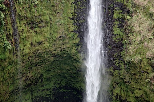 Akakaw Falls