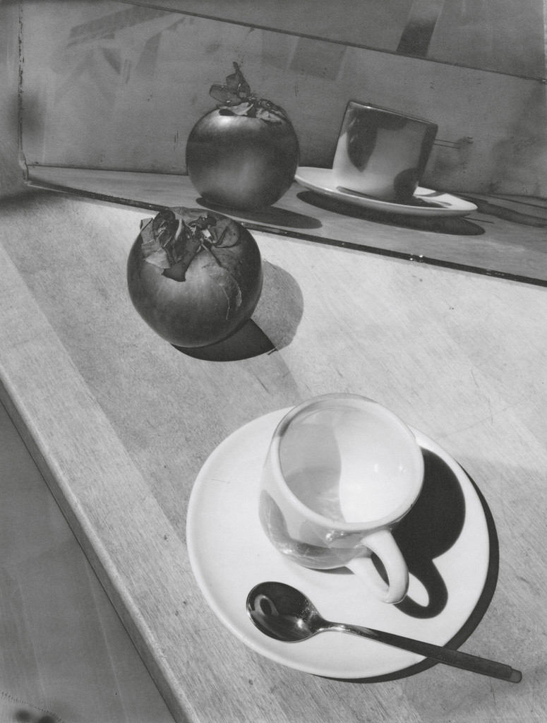 Apple and Teacup