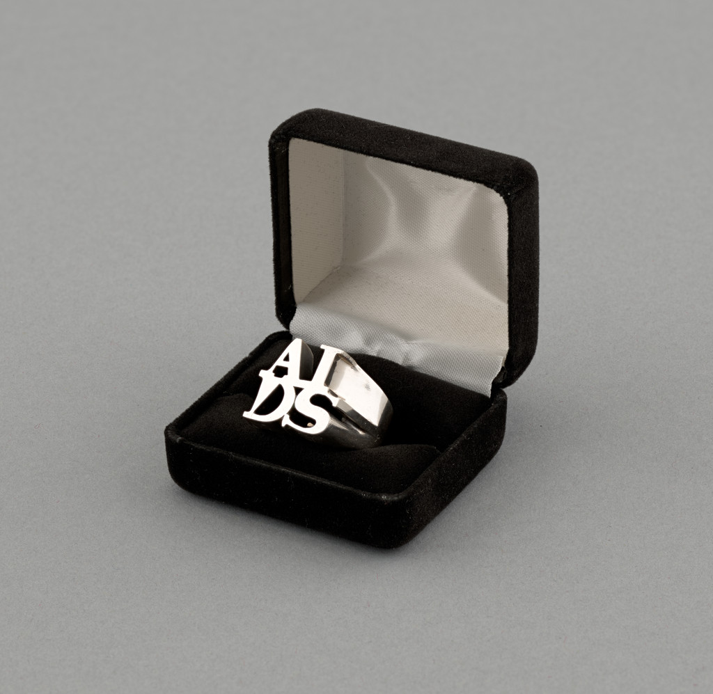 AIDS Ring