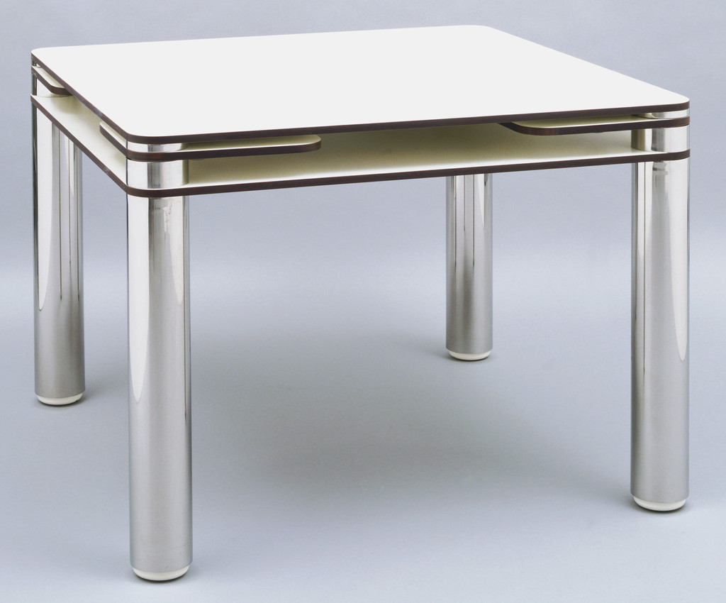 Poker Table
