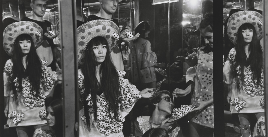 Mirror Performance, New York