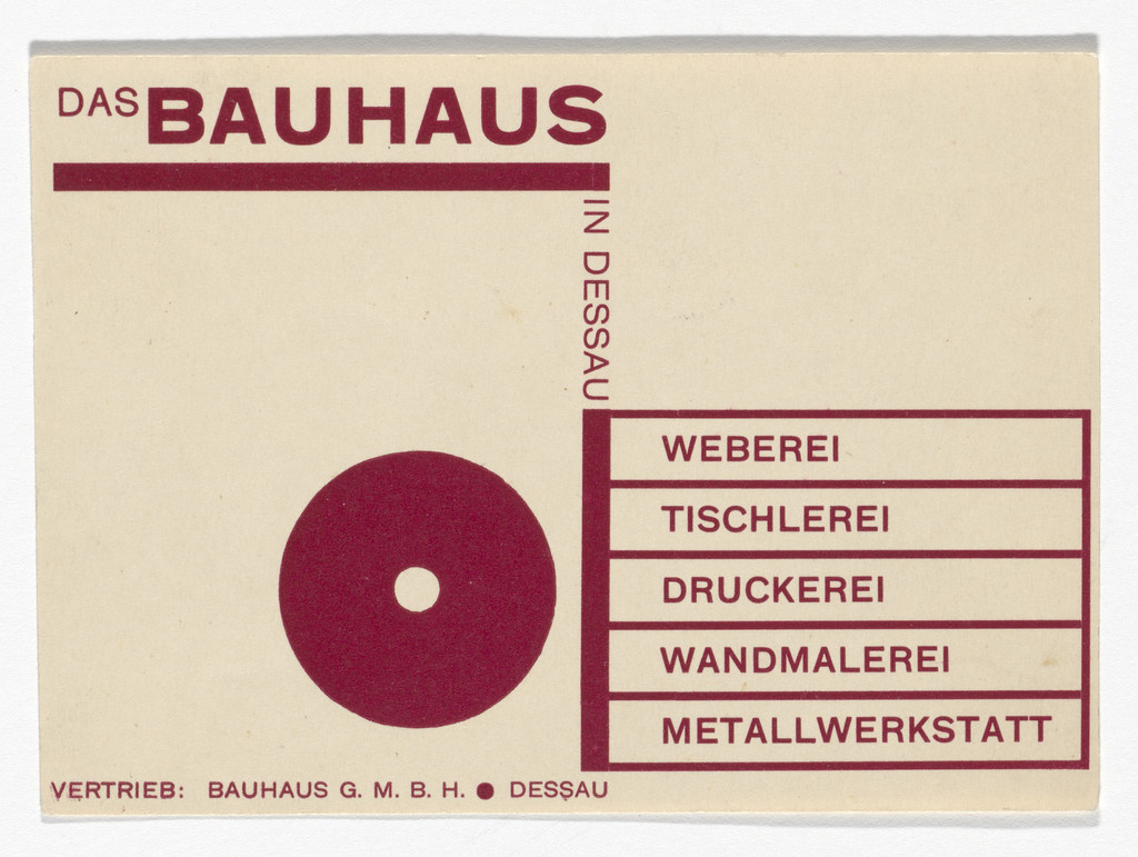 Das Bauhaus in Dessau postcard