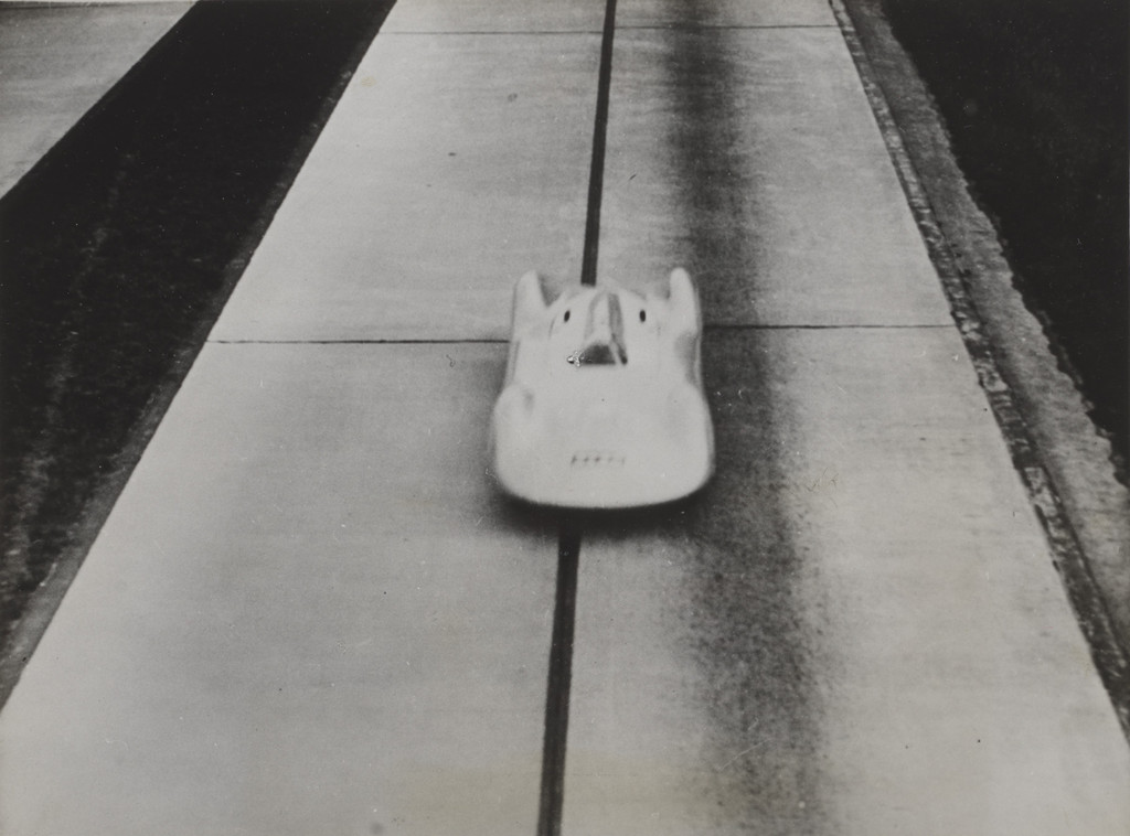 [Bernd] Rosemeyer Chasing the Record