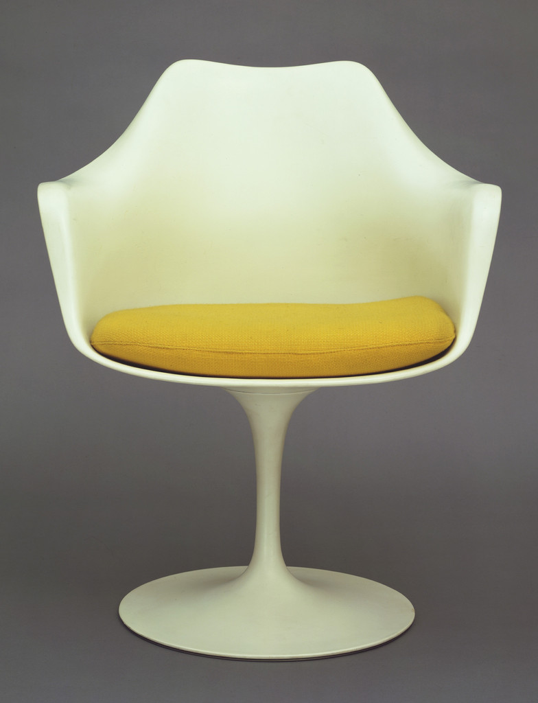 Tulip Armchair (model 150)