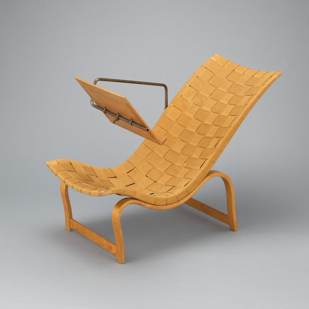 Lounge chair with reading stand