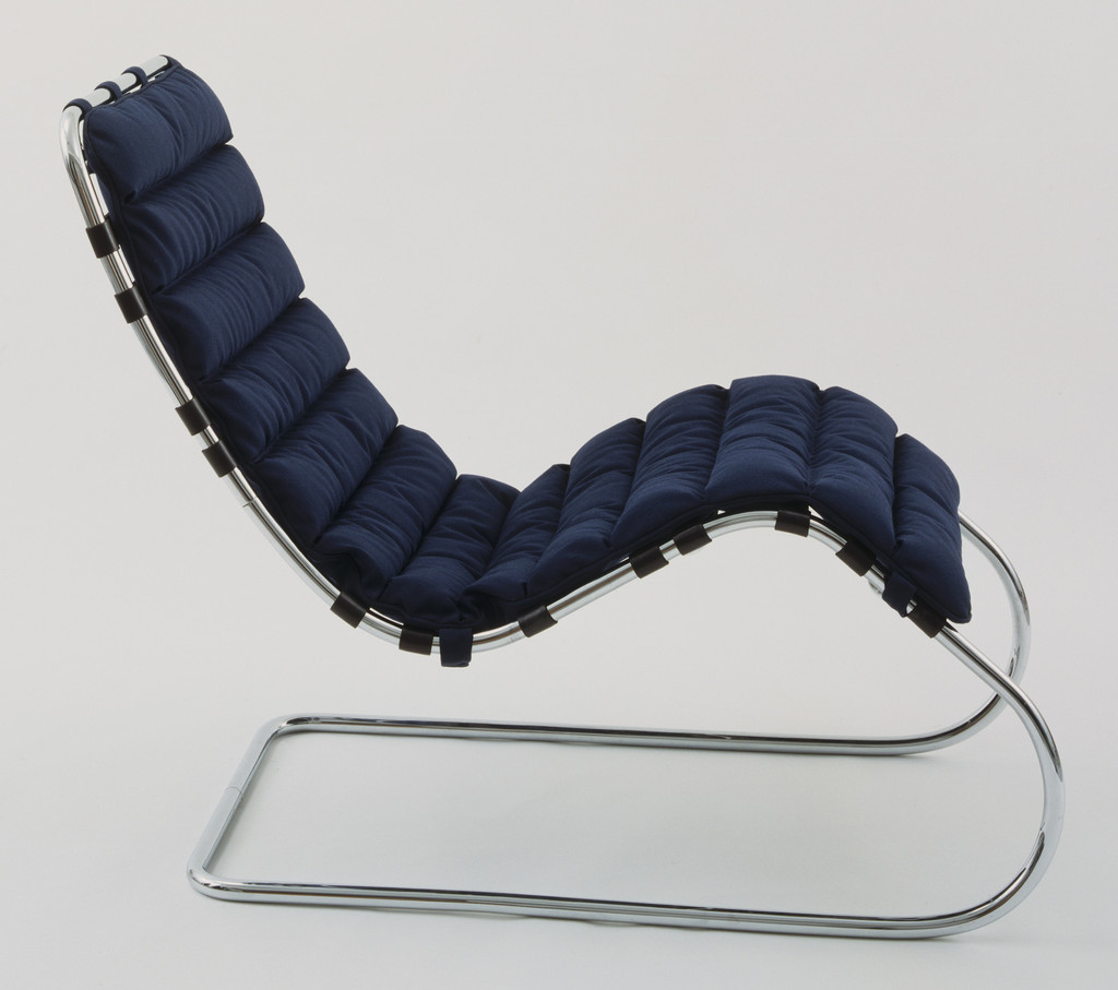 MR Chaise Longue (model 104)