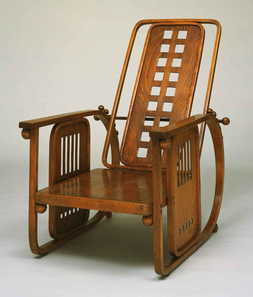 Sitzmaschine chair with adjustable back (model 670)