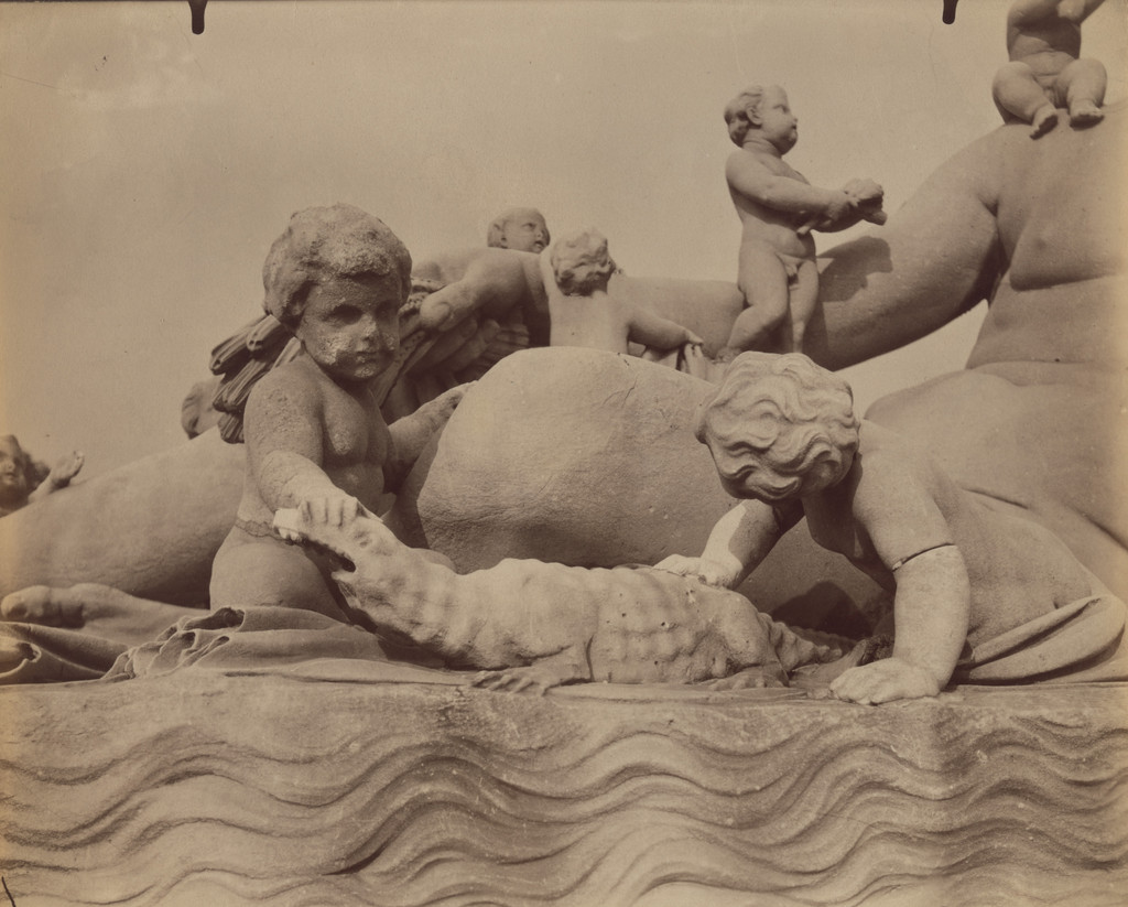 Tuileries - Le Nil par / Bourdie (Detail) / (1e arr)