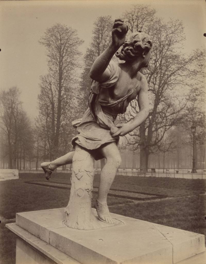 Tuileries - Coureuse par Coustou