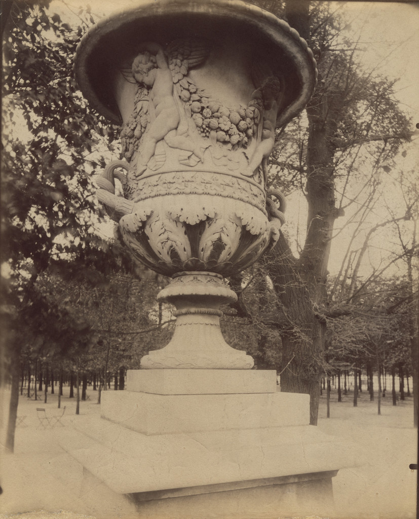 Tuileries (vase)