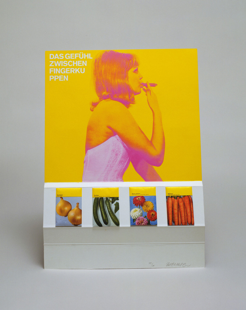 Display 25. The Feeling Between Fingertips... (Aufsteller 25. Das Gefühl zwischen Fingerkuppen...) from Graphics of Capitalist Realism (Grafik des Kapitalistischen Realismus)