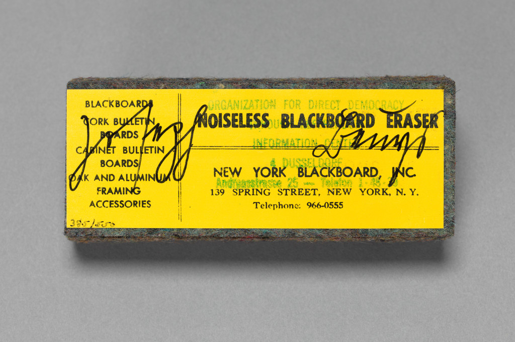 Noiseless Blackboard Eraser