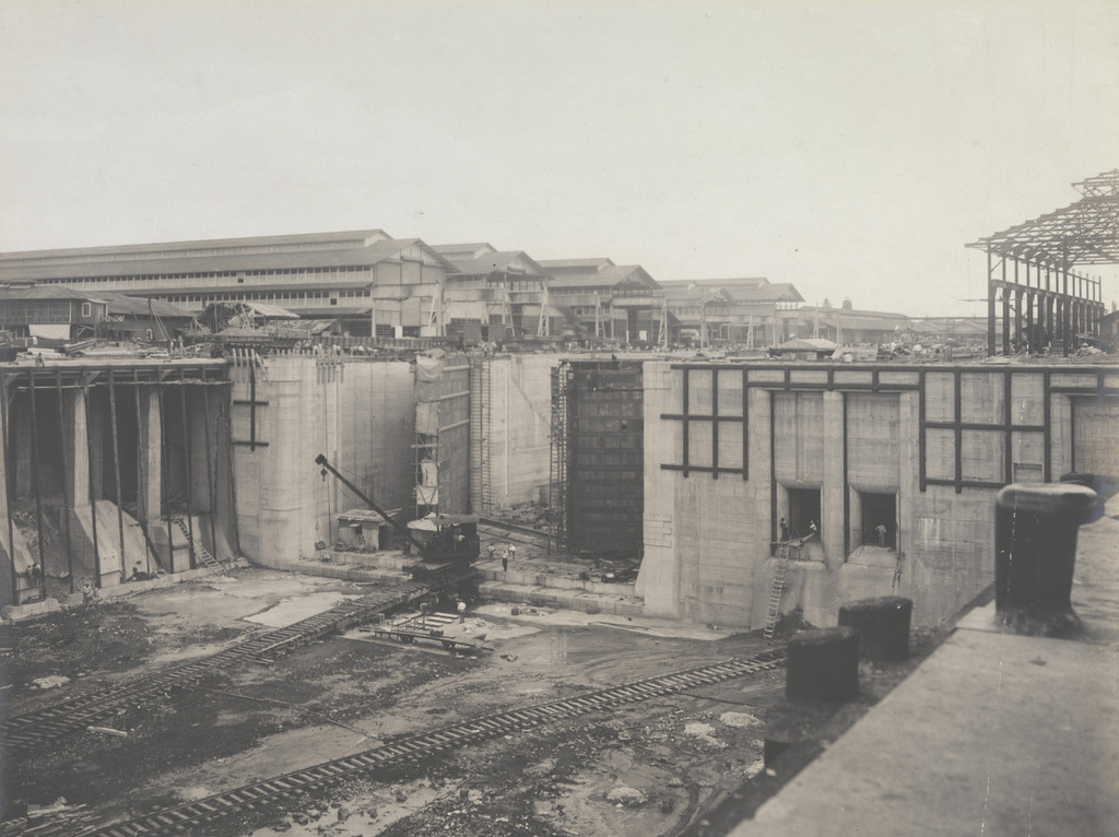 Balboa Terminals. Entrance to Dry Dock #1