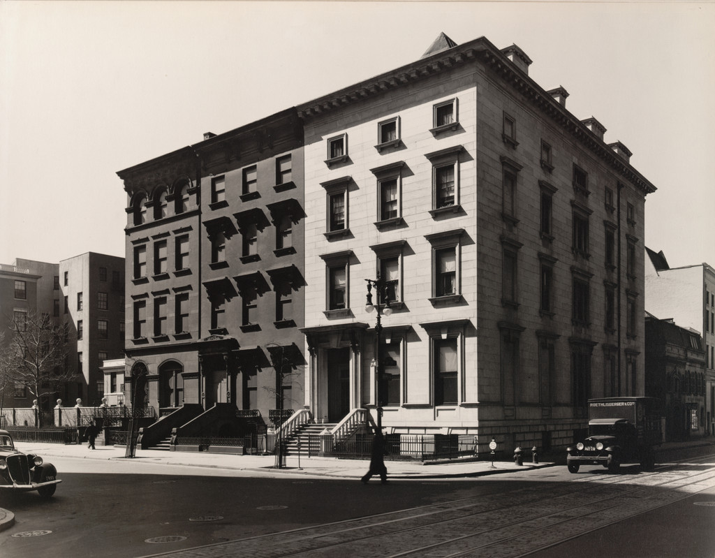 Fifth Avenue, Nos. 4, 6, 8, Manhattan