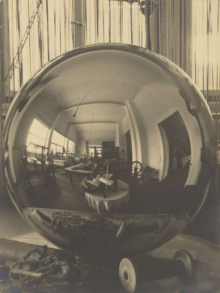 Reflection: the Weaving Workshop in the Ball