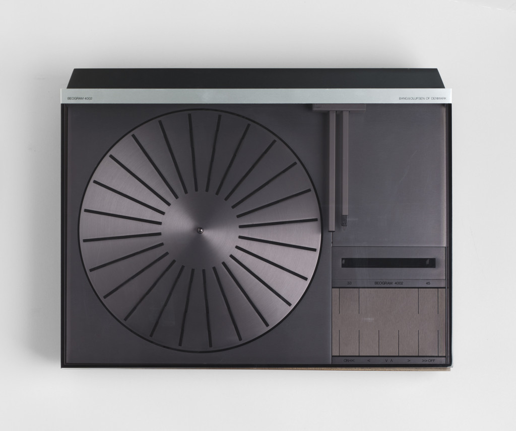 Beogram 4002 Turntable