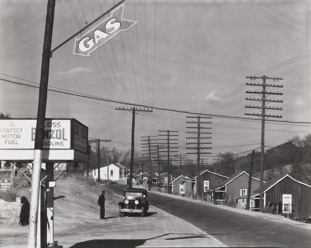 Roadside View, Alabama Coal Area Company Town